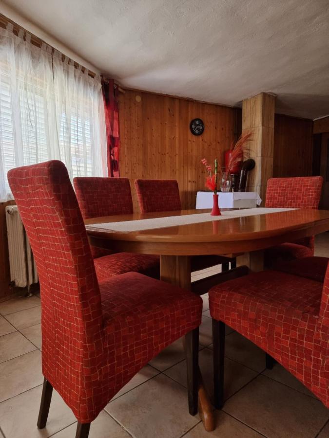 Guesthouse Dila Galovac  Zewnętrze zdjęcie