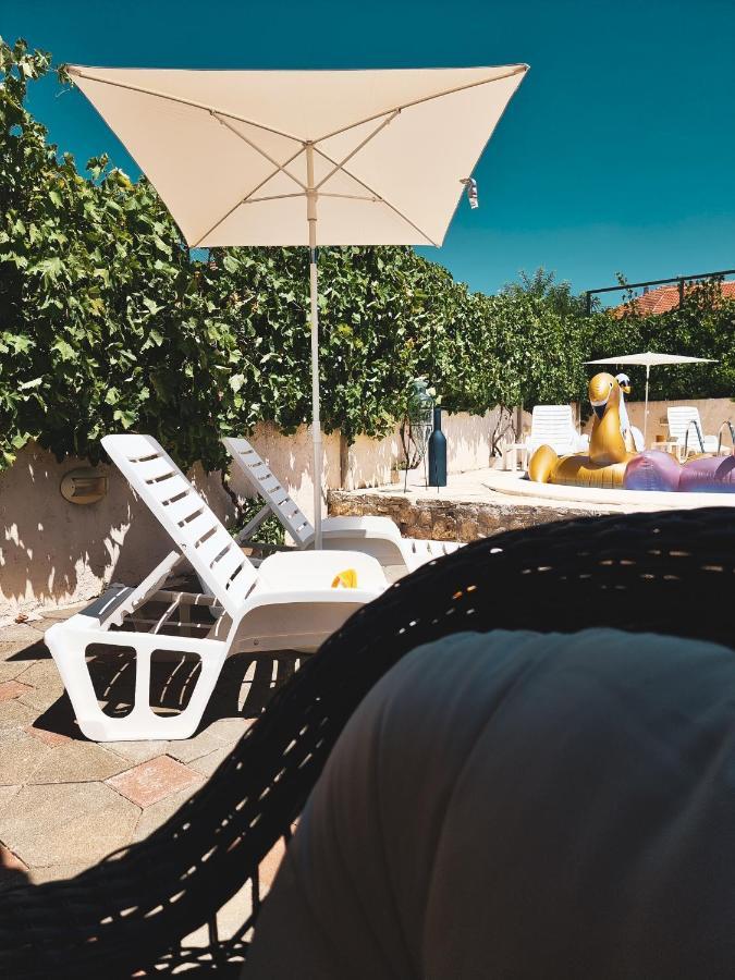 Guesthouse Dila Galovac  Zewnętrze zdjęcie
